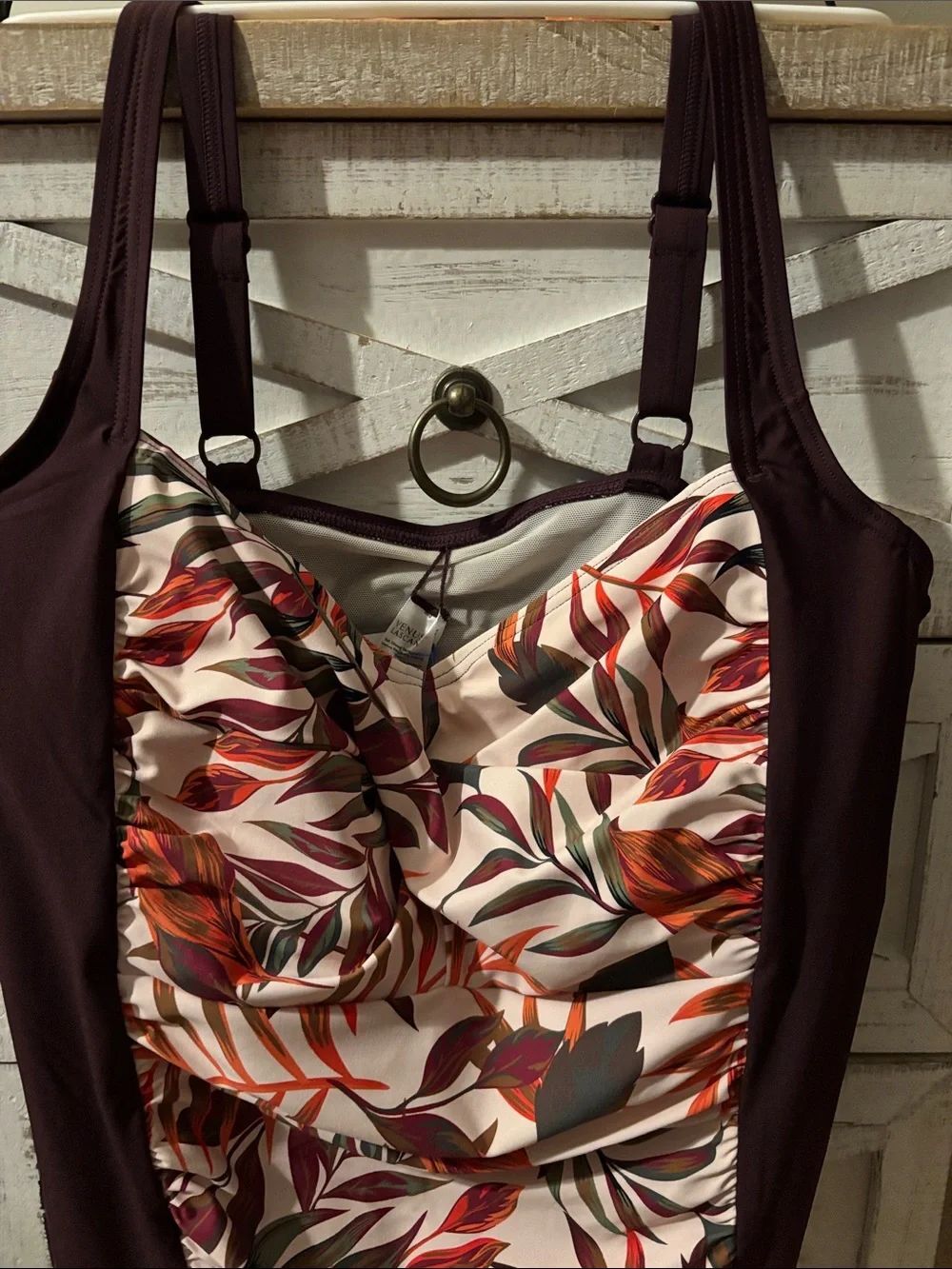 VENUS LASCANA SWIM TOP - Picture 2 of 6
